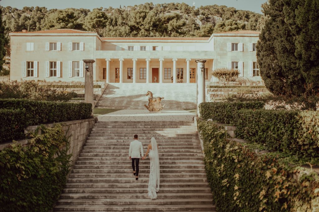 Location & details